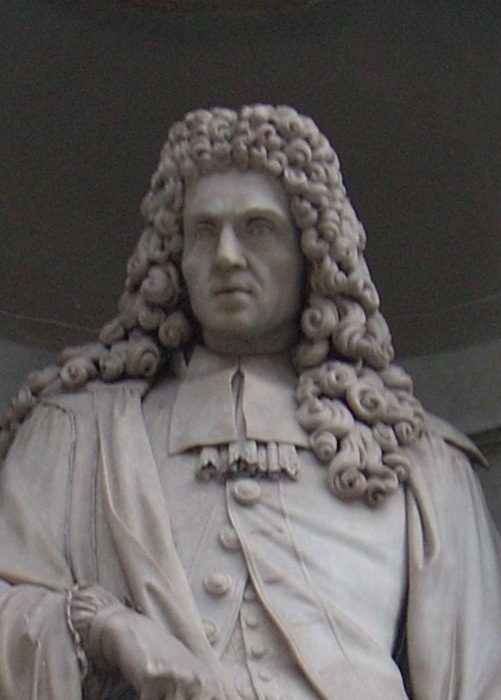 Francesco Redi s monument, Galleria degli Uffizi, Florence - 02.JPG